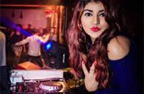 DJ Subuhi Joshi